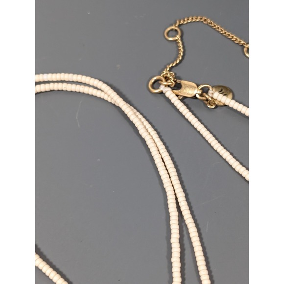 Madewell Gold Tone Round Pendant Cream Beaded Necklace Boho Chic Long 30 in - Picture 5 of 9